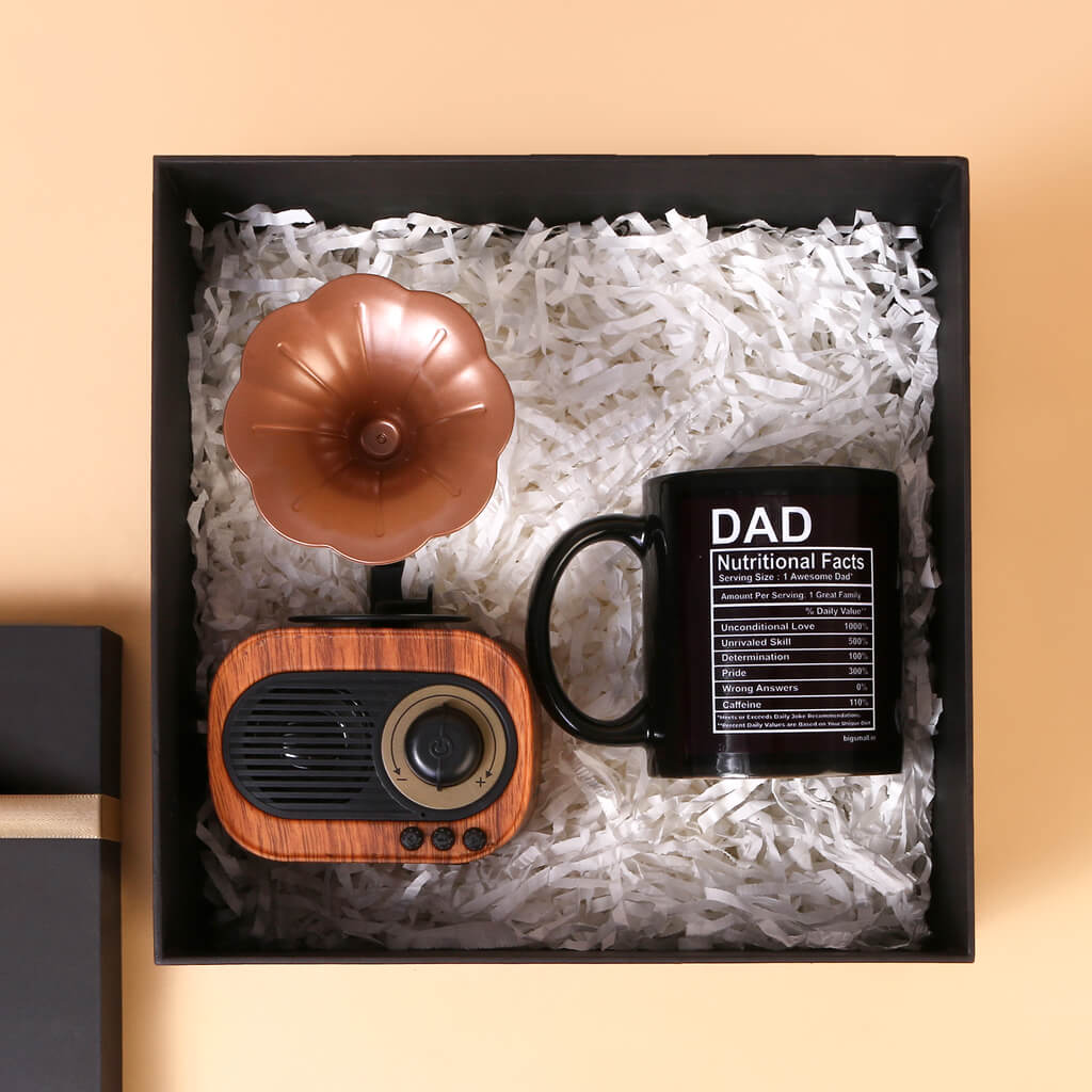Dad Love Gift Set alternate view